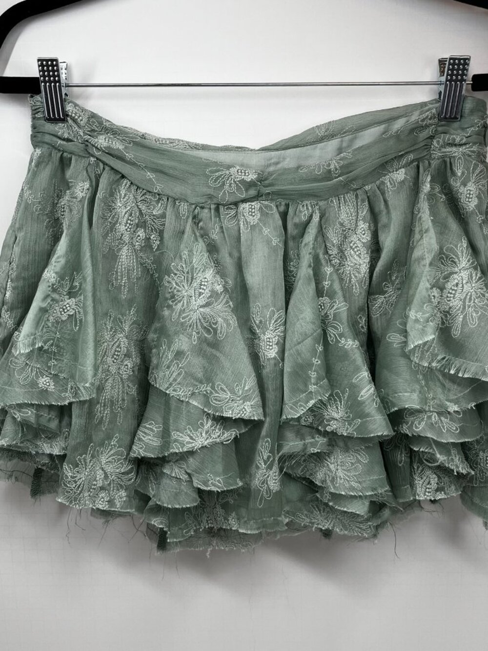 Free People Sage Grace Embroidered Ruffled Vintage Mini Skirt Sz 4 - Picture 2 of 11